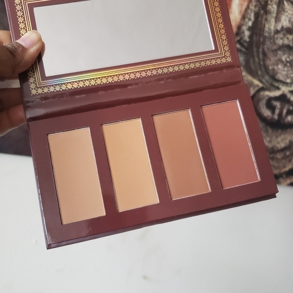 𝅺3 for $33 -Ace beaute bronzed in paradise palette - Picture 3 of 3